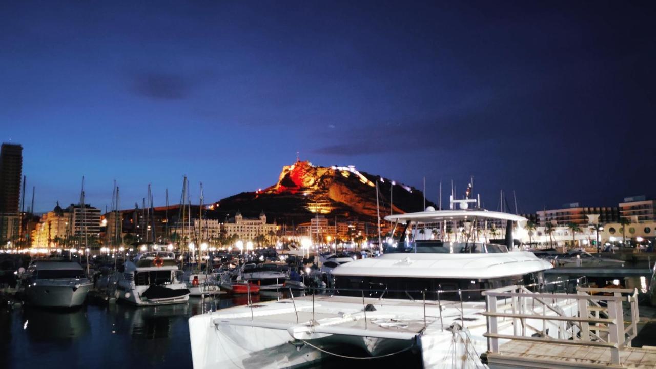 Charming Apartment In Alicante Near The Sea & City Center Экстерьер фото